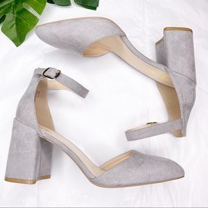 Lulu’s gray pointed block heels with buckle